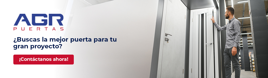 Contáctanos para conocer más sobre las puertas de pánico.