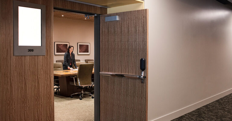 Esto debes saber para elegir la mejor puerta de seguridad.